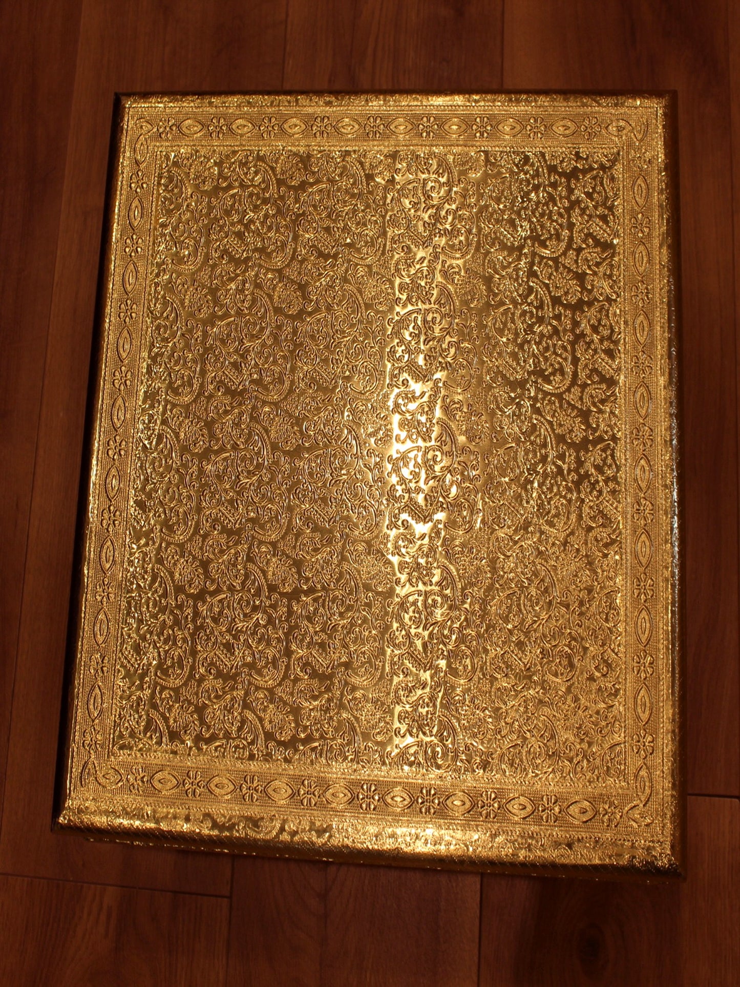 Premium Gold Bajot Pooja Chowki – Embossed Floral, Cylindrical Legs, 16 x 16 inch