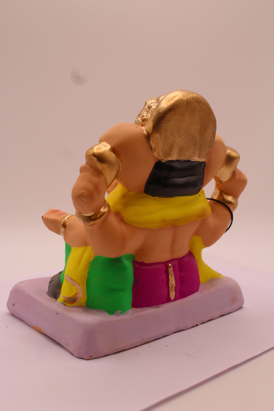 Eco-Friendly Ganesh Visarjan Idol – Yellow Khes & Magenta Dhoti, ~6 inch
