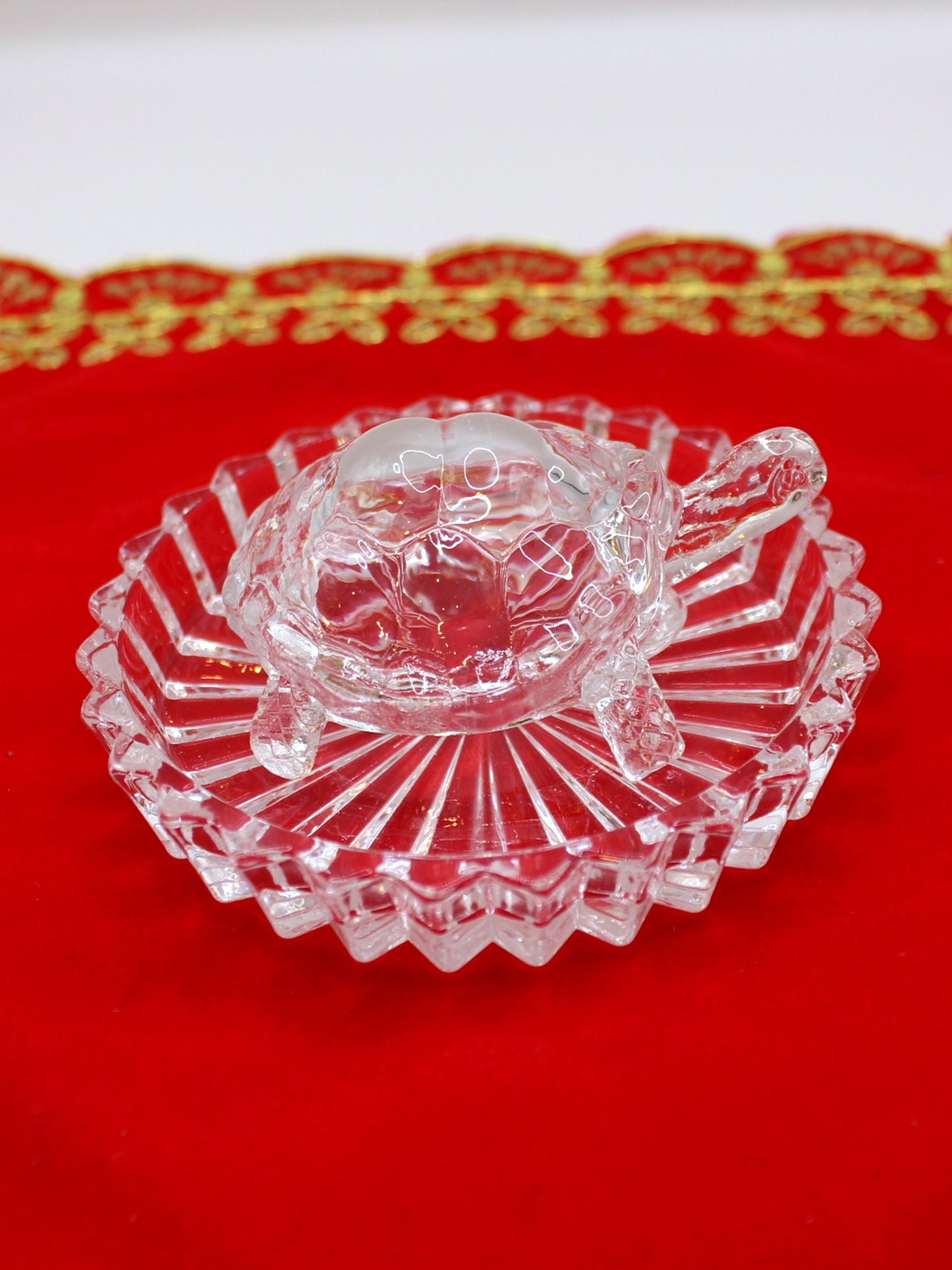 Glass Turtle & Plate Set for Vastu – Ribbed Sunburst Dish