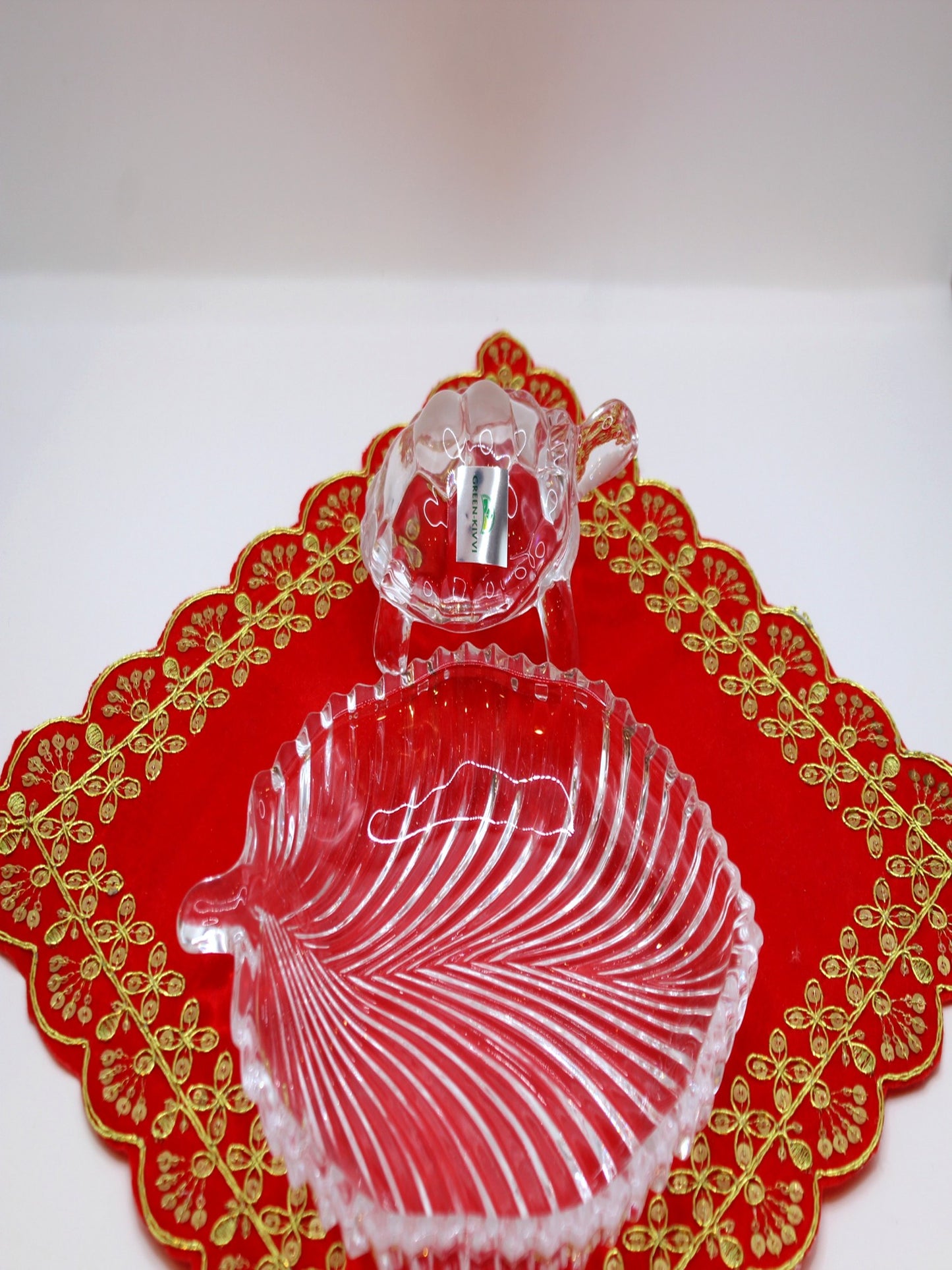 Glass Turtle & Plate Set for Vastu – Leaf Dish
