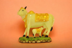 Cow with Calf Vastu,Positive Energy for Home offers Wealth,Prosperity Green