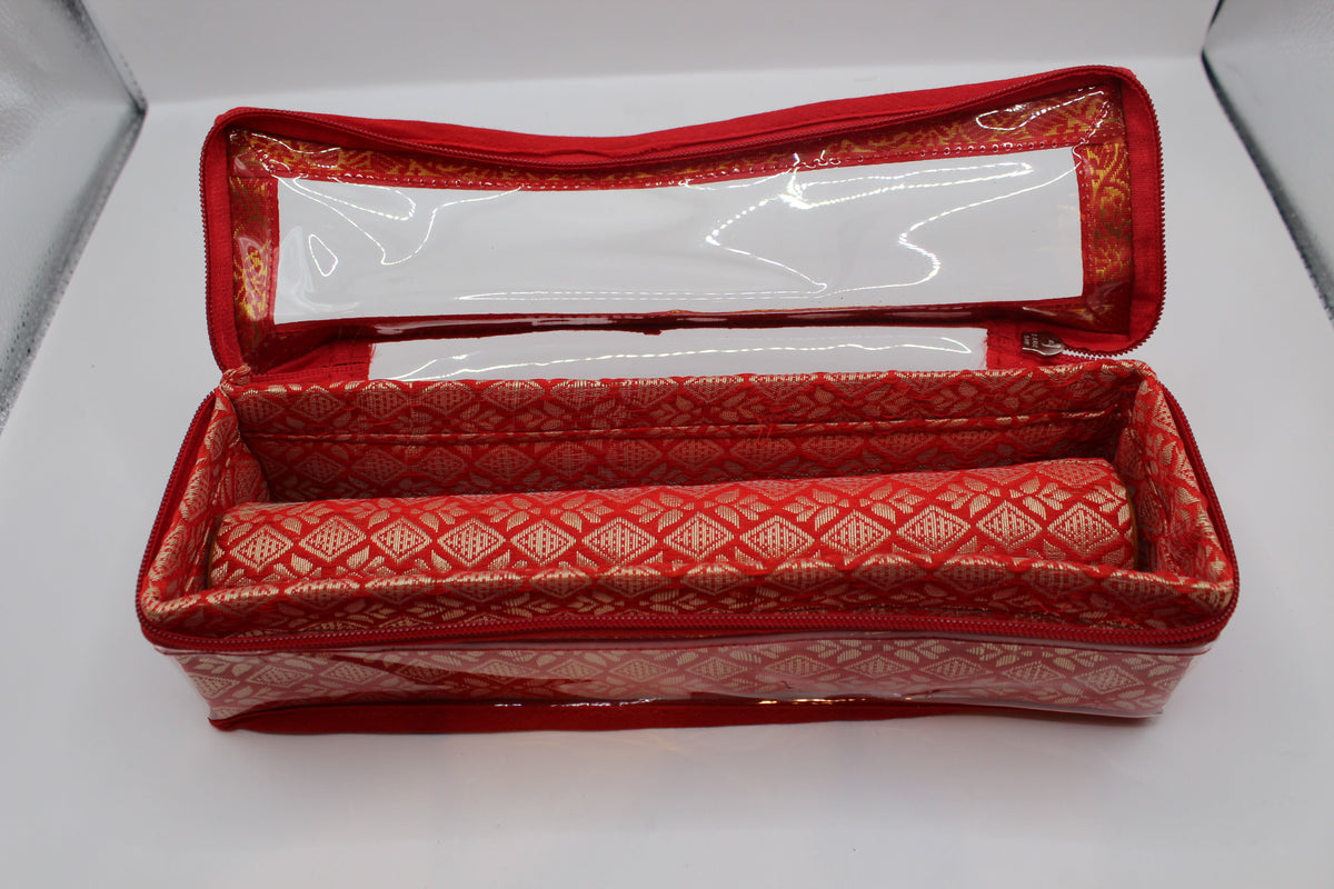 Red bangle box with 1 roll – open