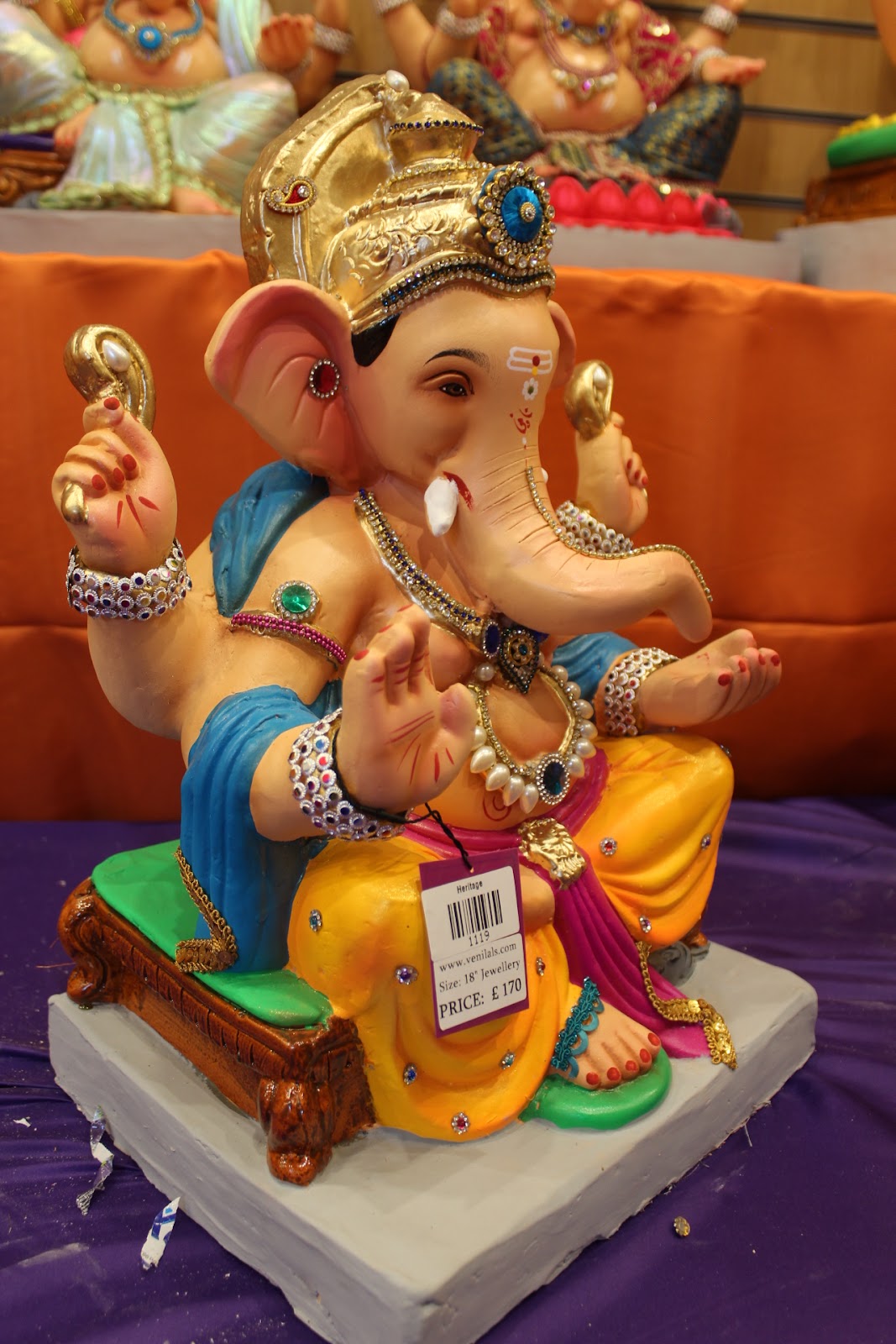 Eco-Friendly Ganesh Visarjan idol, Jewellery Style Yellow & Blue, close-up
