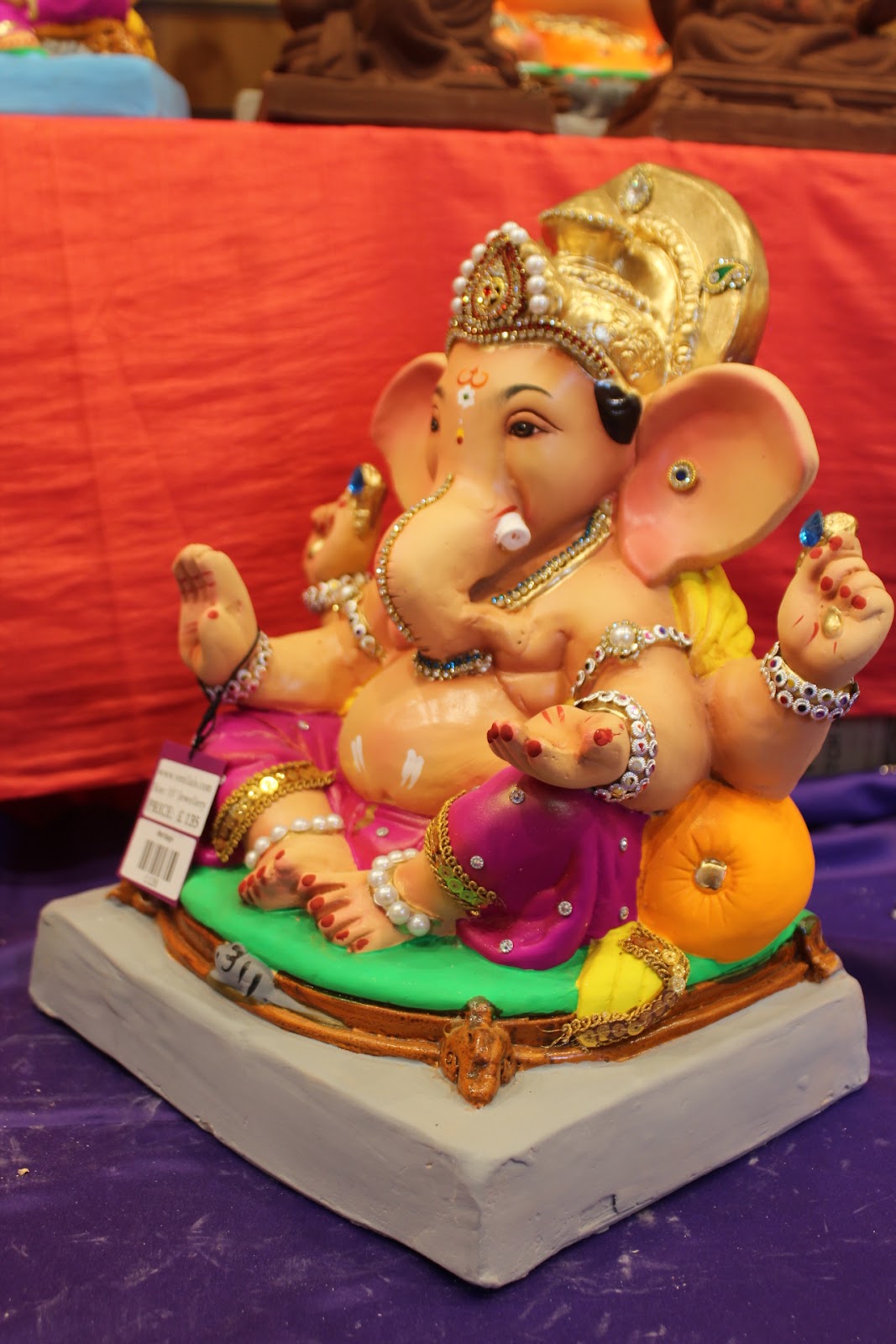 Eco-Friendly Ganesh Visarjan idol, Jewellery Style Magenta & Gold, side view