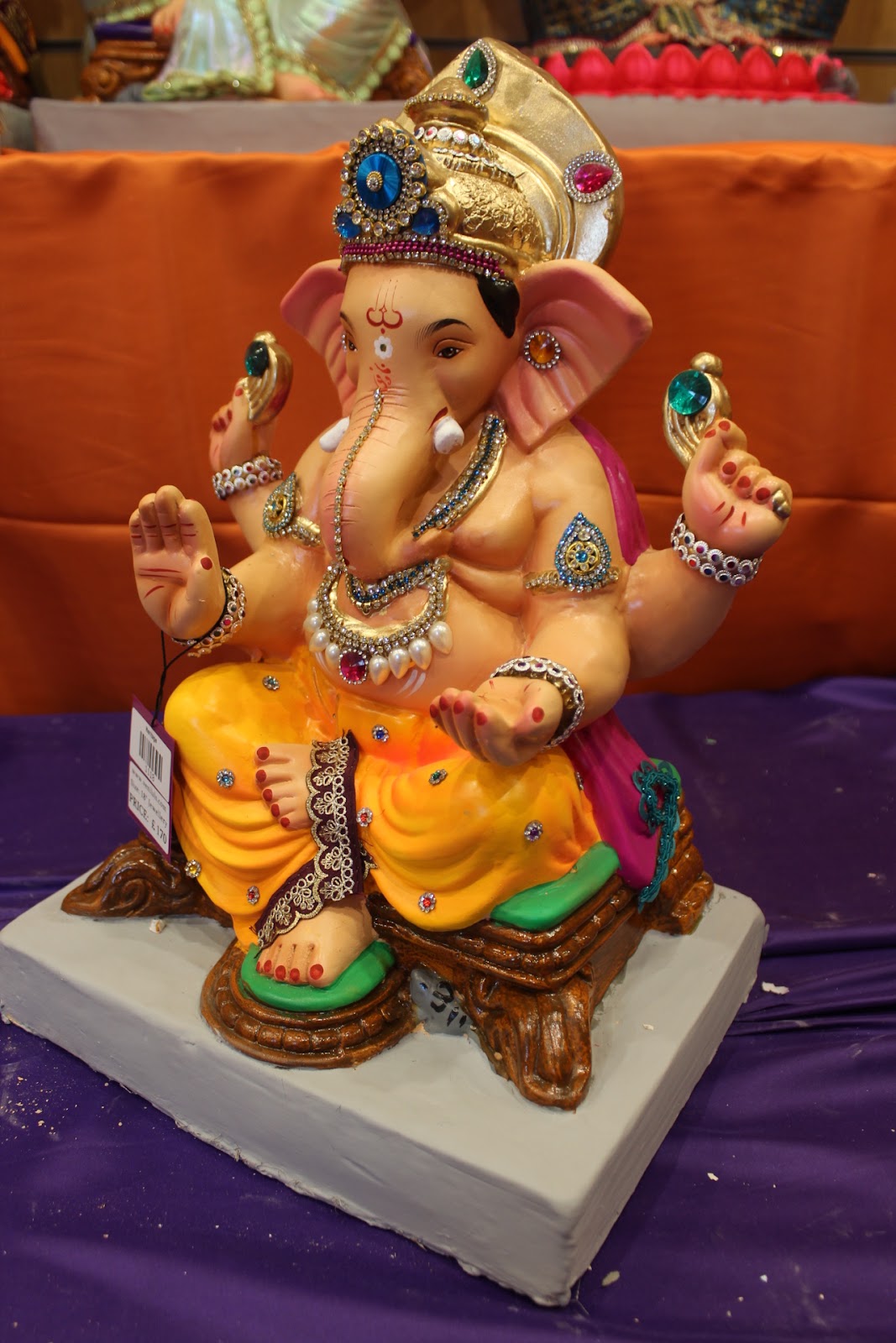 Eco-Friendly Ganesh Visarjan idol, Jewellery Style Mustard Yellow, side view