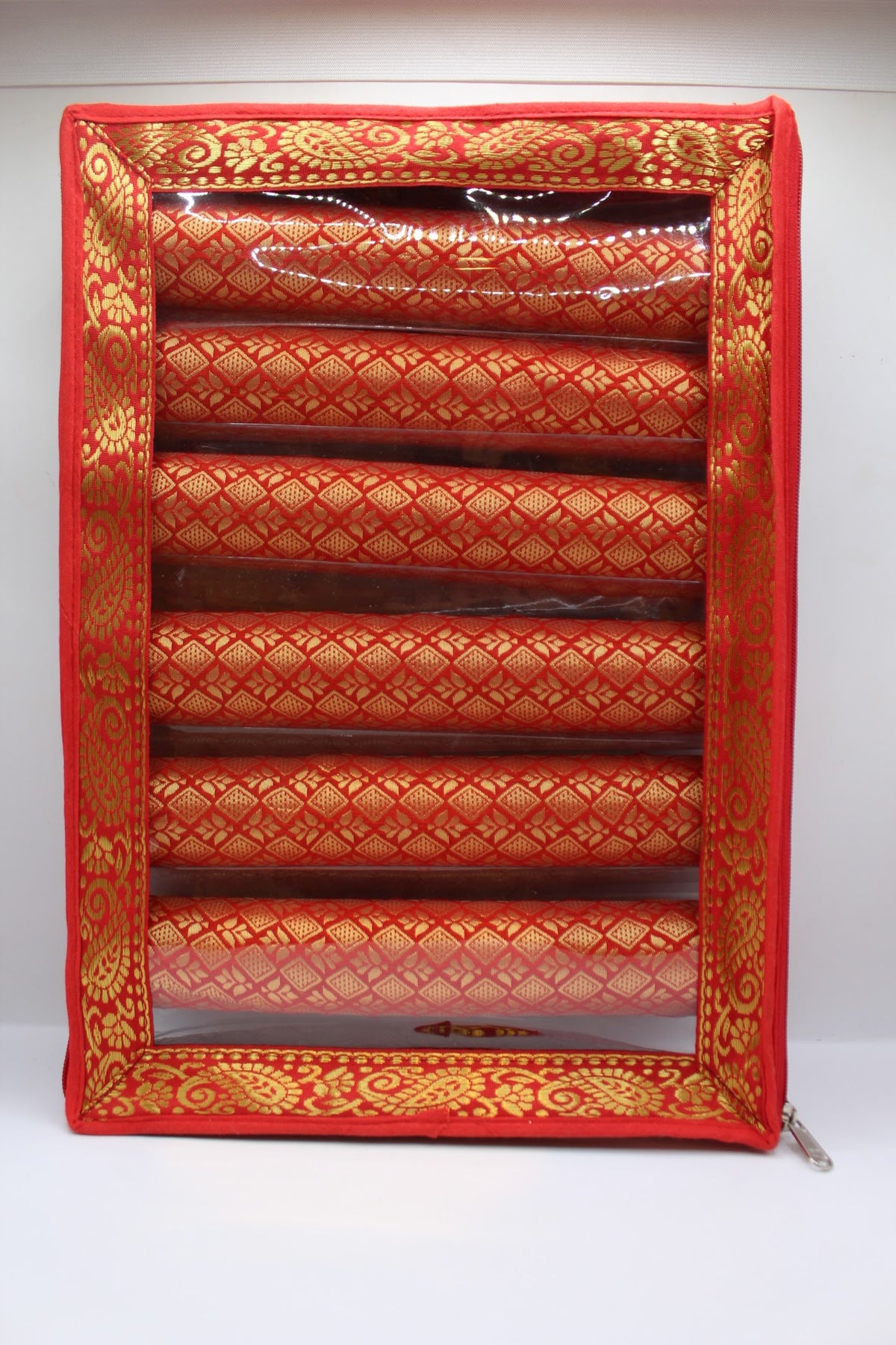 Red bangle box with 6 rolls