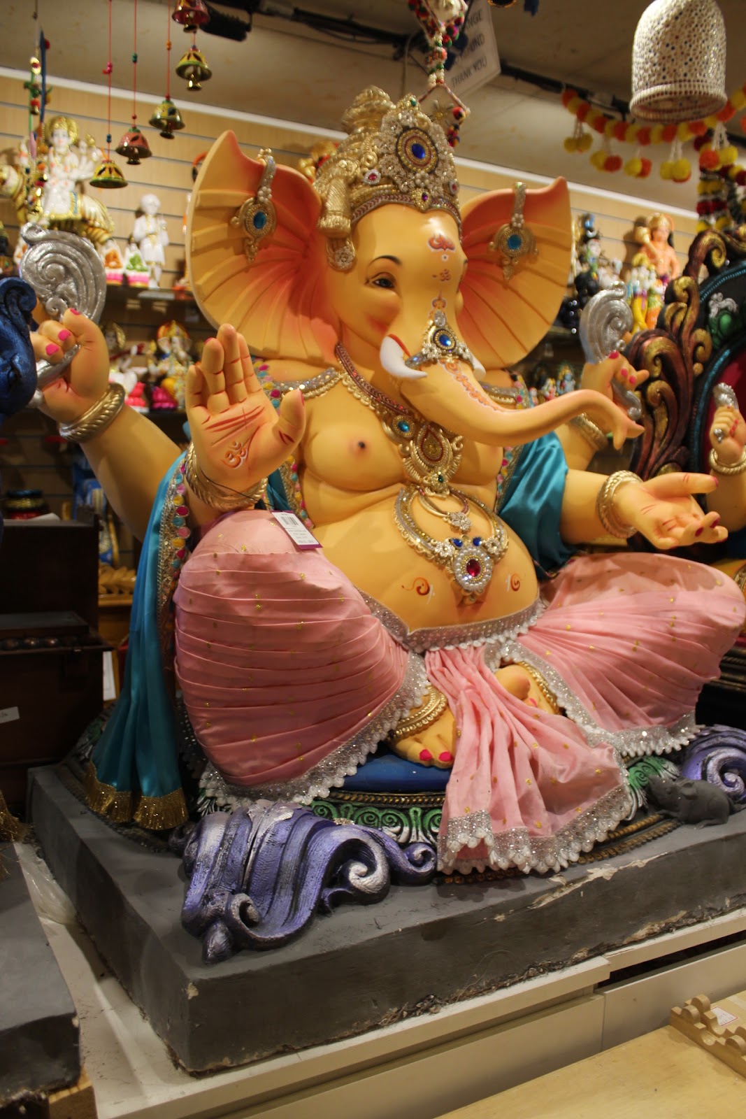 POP Ganesh Visarjan Idol – Blush Pink Dhoti on Silver Lotus Base, ~4ft