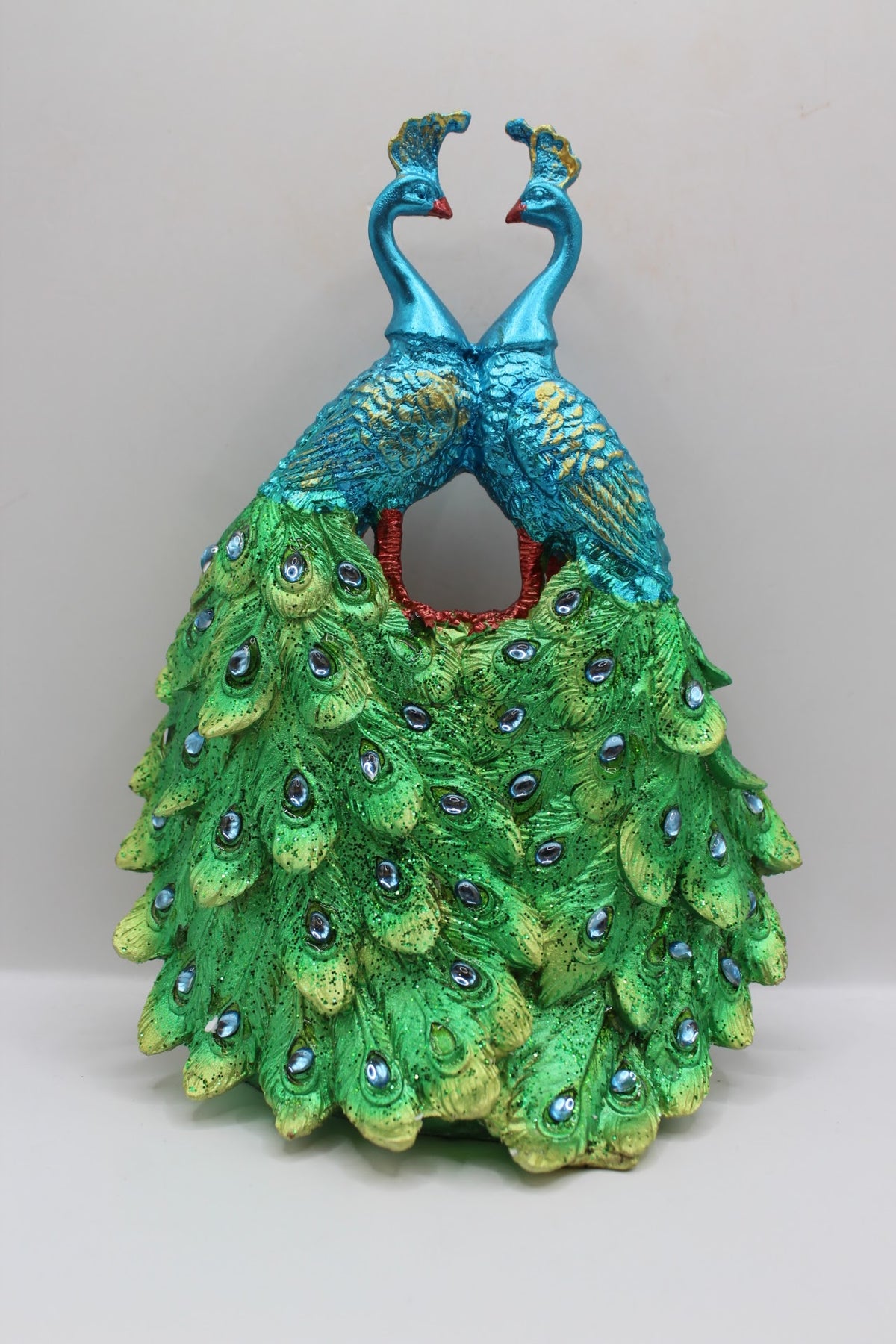 Resin peacock pair statue, heart shape, front view
