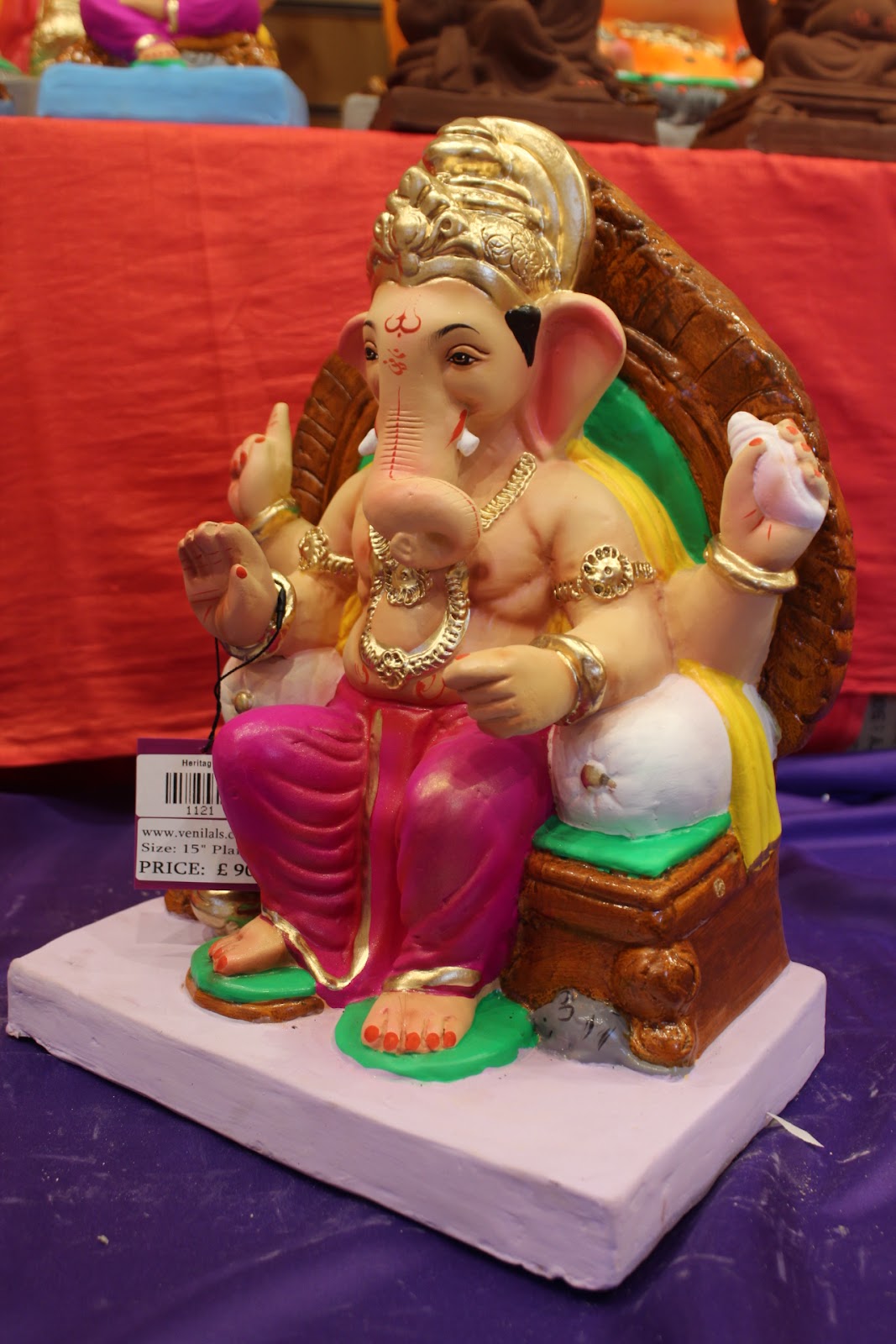 Eco-Friendly Ganesh Visarjan idol, Gold Khes & Magenta Dhoti, side view