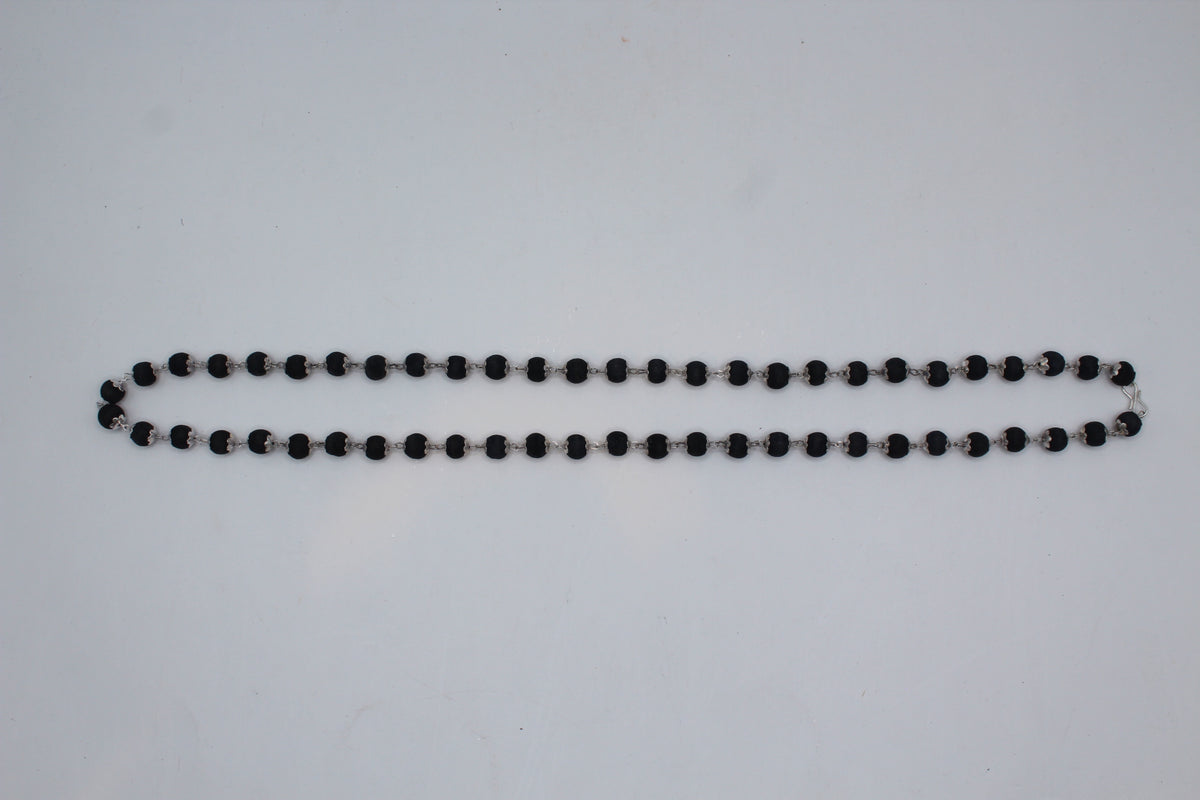 Black and silver bead necklace