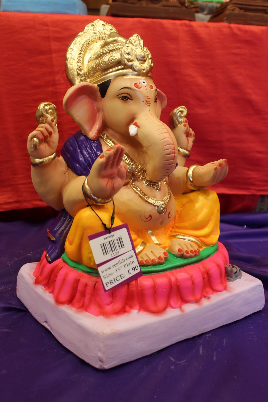 Eco-Friendly Ganesh Visarjan idol, Purple Khes & Gold Dhoti, close-up