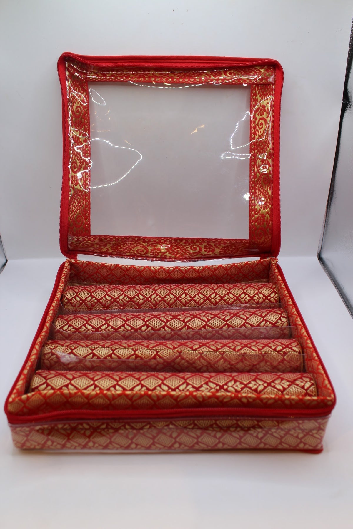 Red bangle box with 4 rolls