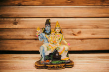 Load image into Gallery viewer, Shiva Parvati Shiv Parivar Shankar Bhagwan Ganesh Family Murti Idol Multicolor