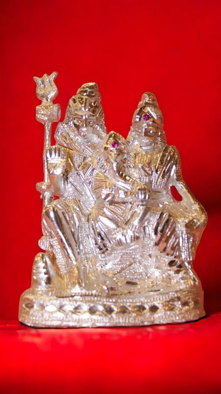 Shiv Parivar Shankar Parvati Ganesha Family Idol ( 5.5cm x 4cm x 3cm) Silver