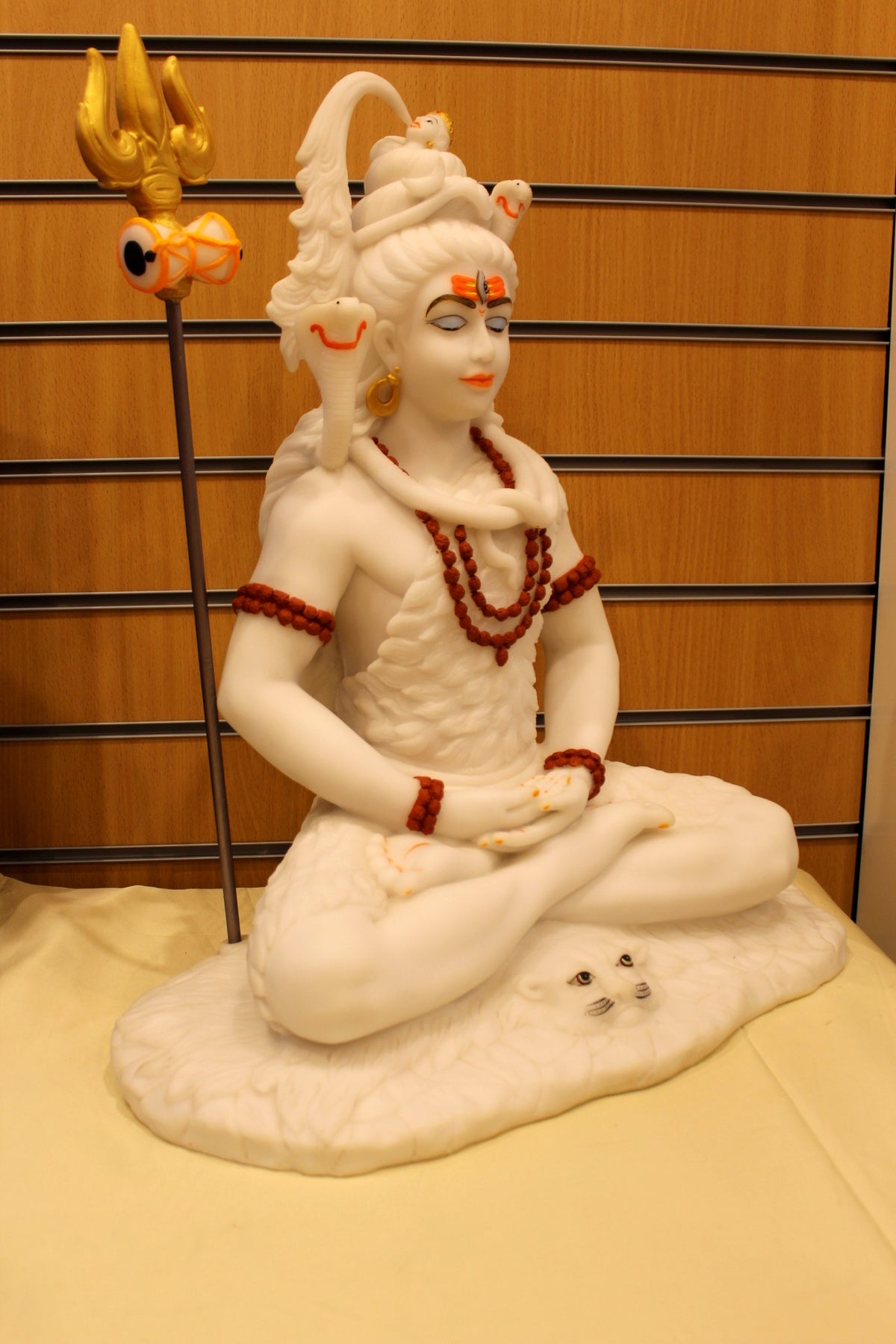 Resin/Fibre Shiv Statue for Home Temple – White Meditating Mahadev with Trishul, 22 inch