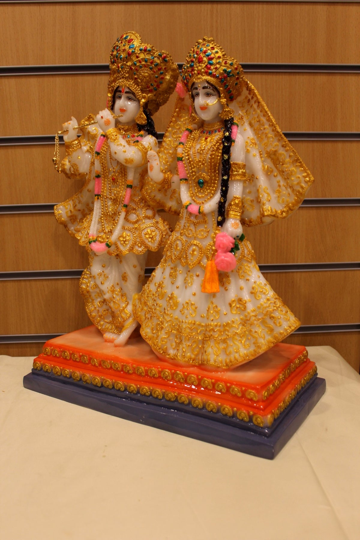 Resin/Fibre Radha Krishna Statue for Home Temple – White & Gold Shringar, 18 inch