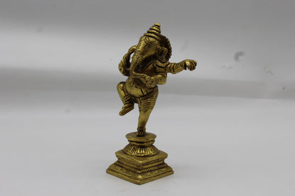 Ganesh brass statue, 1014