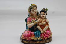 Load image into Gallery viewer, Yashodha Krishna statue, 1058