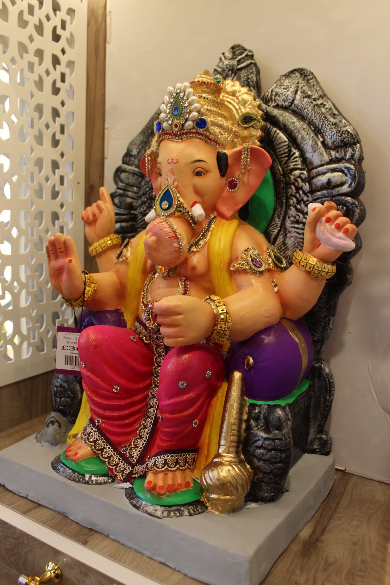 Eco-Friendly Ganesh Visarjan Idol – Rani Pink Drape & Yellow Khes, ~24 inch