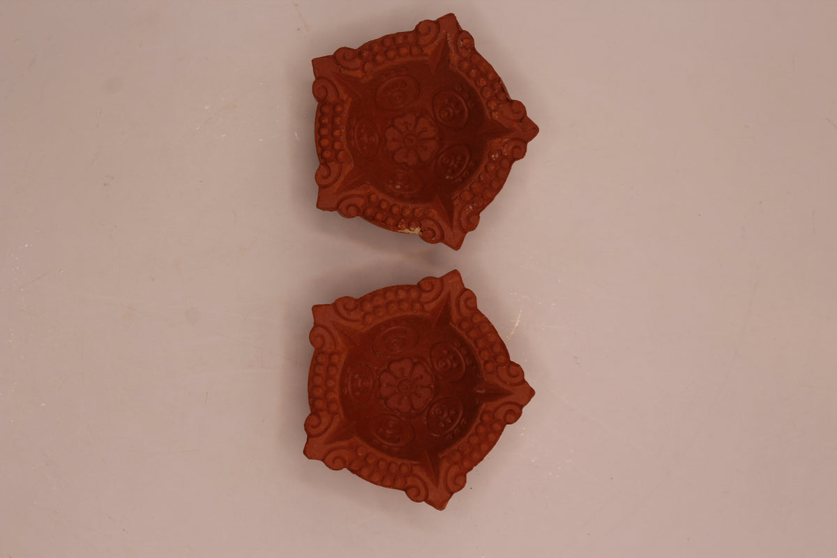 Five Face Star Shape clay diya, back