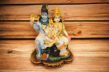 Load image into Gallery viewer, Shiva Parvati Shiv Parivar Shankar Bhagwan Ganesh Family Murti Idol Multicolor