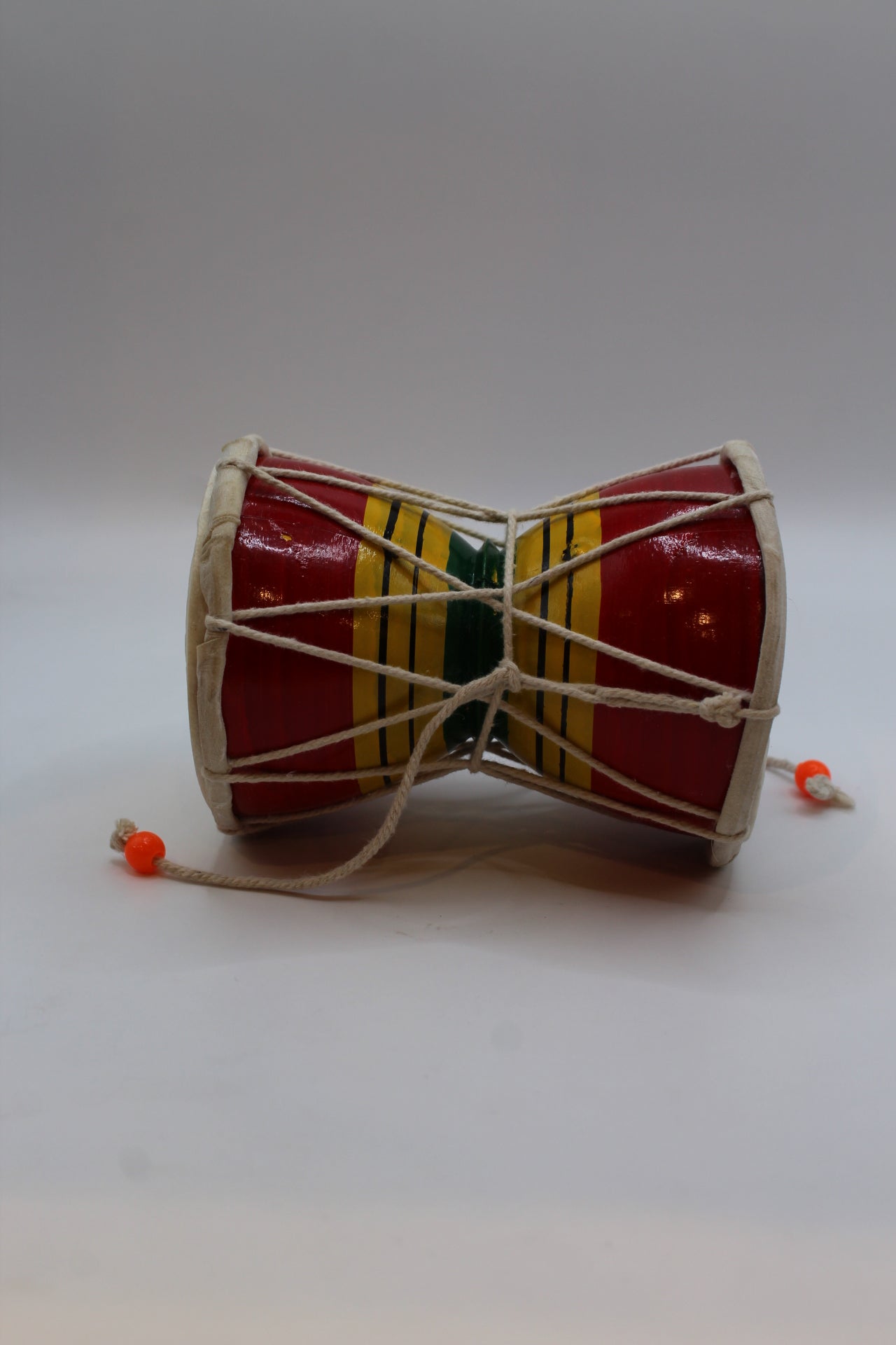 Large damaru 12 x 9 inch — side