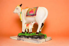 Load image into Gallery viewer, Cow with Calf Vastu,Positive Energy for Home offers Wealth,Prosperity Mixcolor