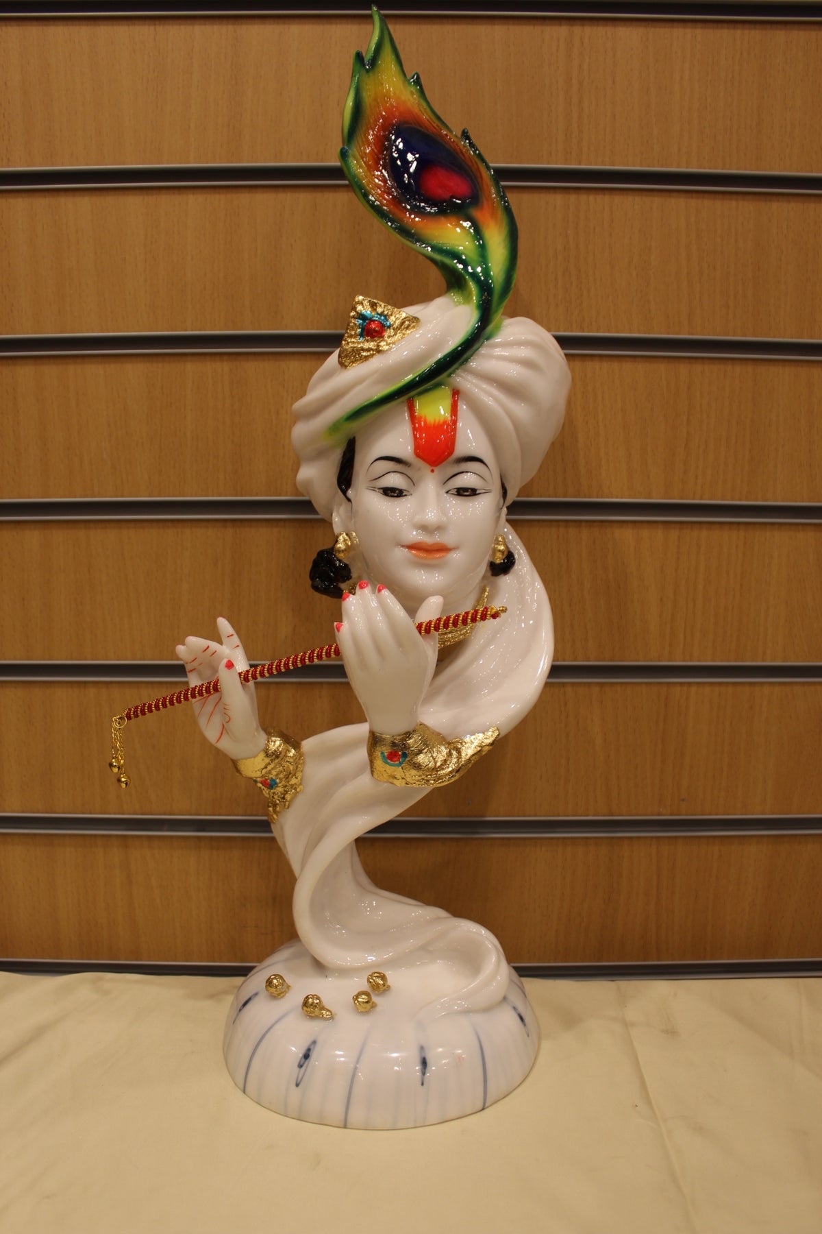 Krishna Gift Statue – Modern White with Peacock Feather, Resin/Fibre, 22 inch – front view