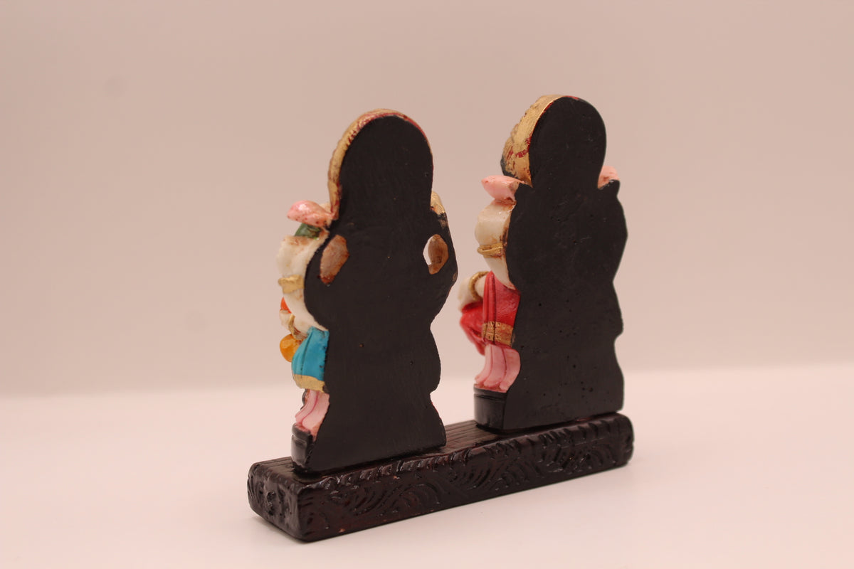 Ganesh Laxmi resin murti pair, back