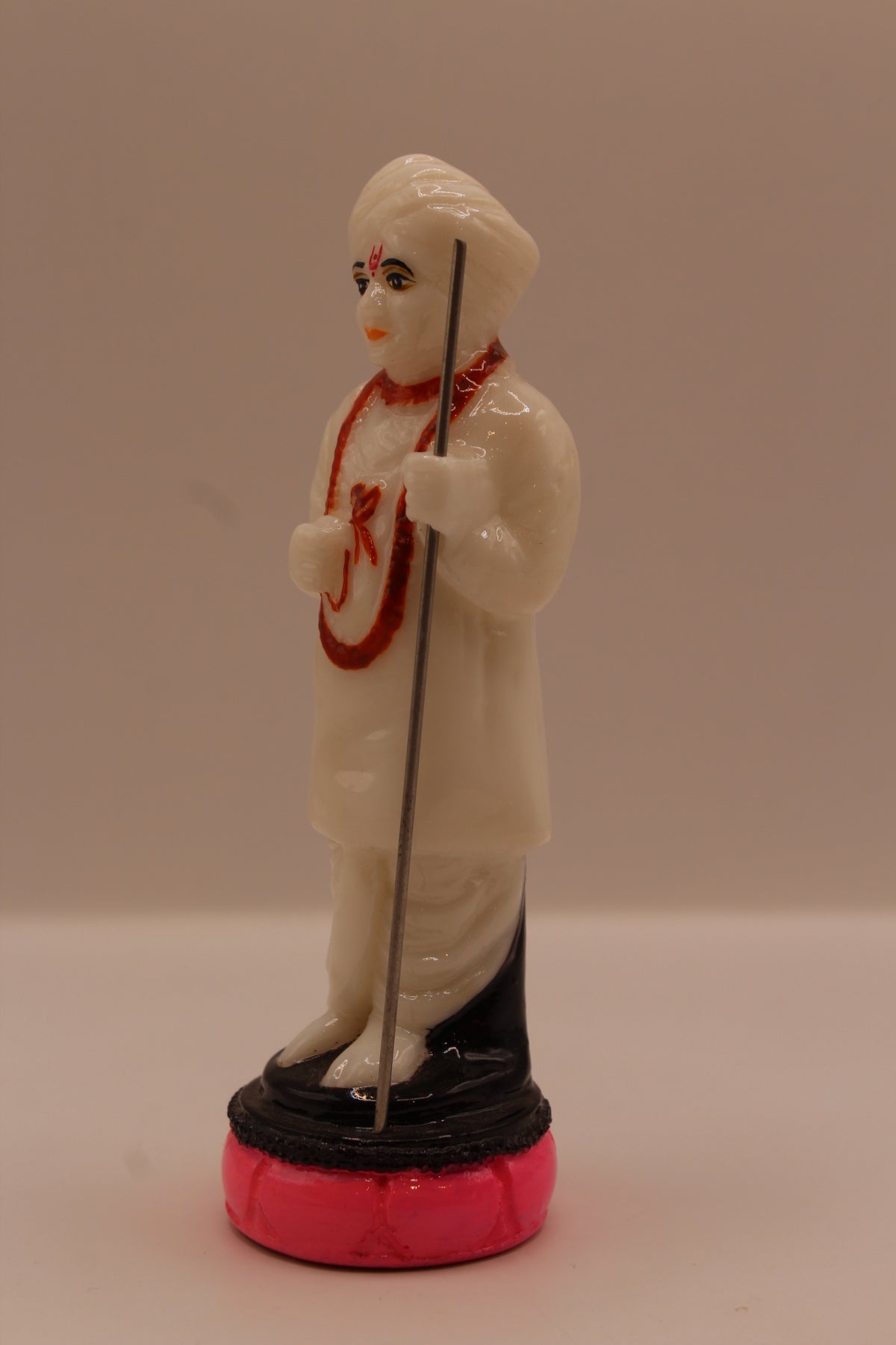 White Jalaram Bapa resin murti, left side
