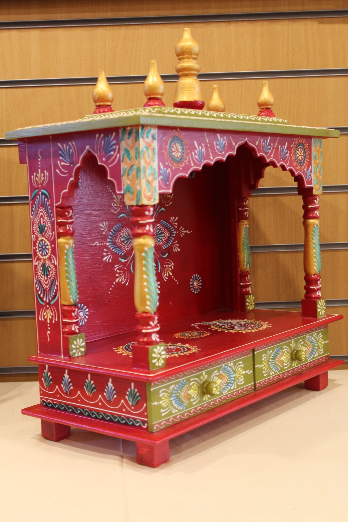 Open Front Jaipuri Mandir in red & green, angled side view