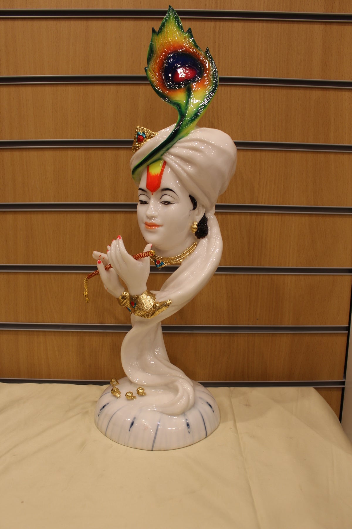 Krishna Gift Statue – Modern White with Peacock Feather, Resin/Fibre, 22 inch – right side view