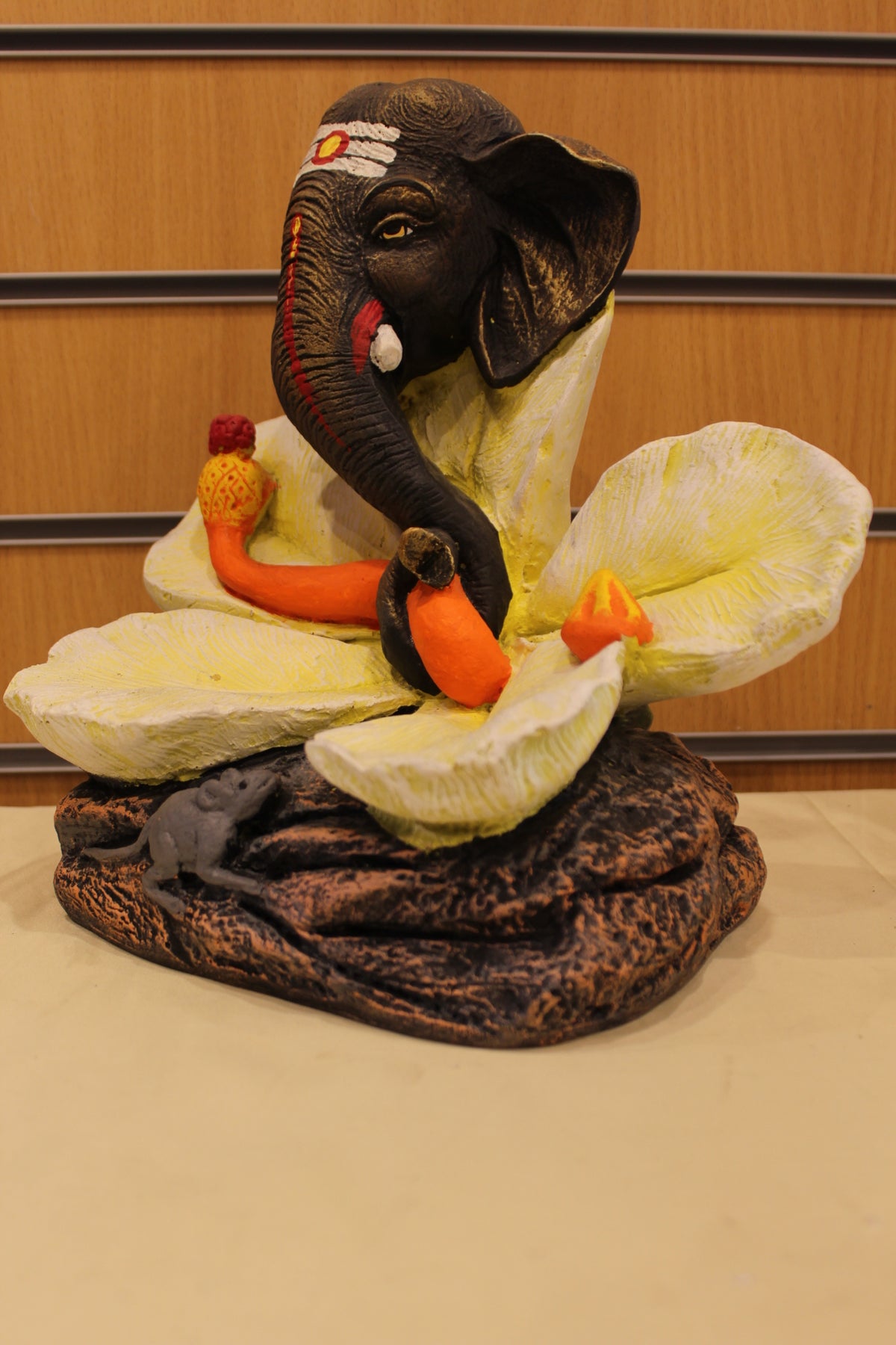 Ganesh Gift Statue – Sitting in a Lotus Flower, Resin/Fibre, 12 inch – right side view