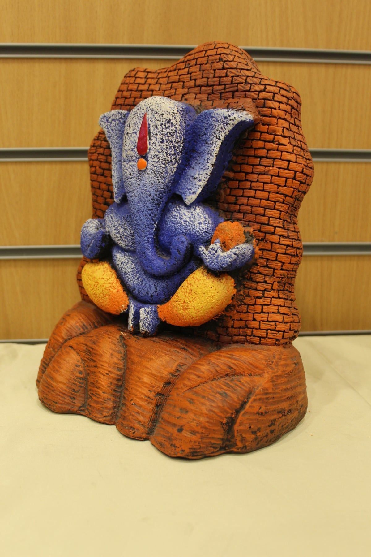 Ganesh Gift Statue – Blue Ganesh in Brick Arch, Resin/Fibre, 11 inch – right side view
