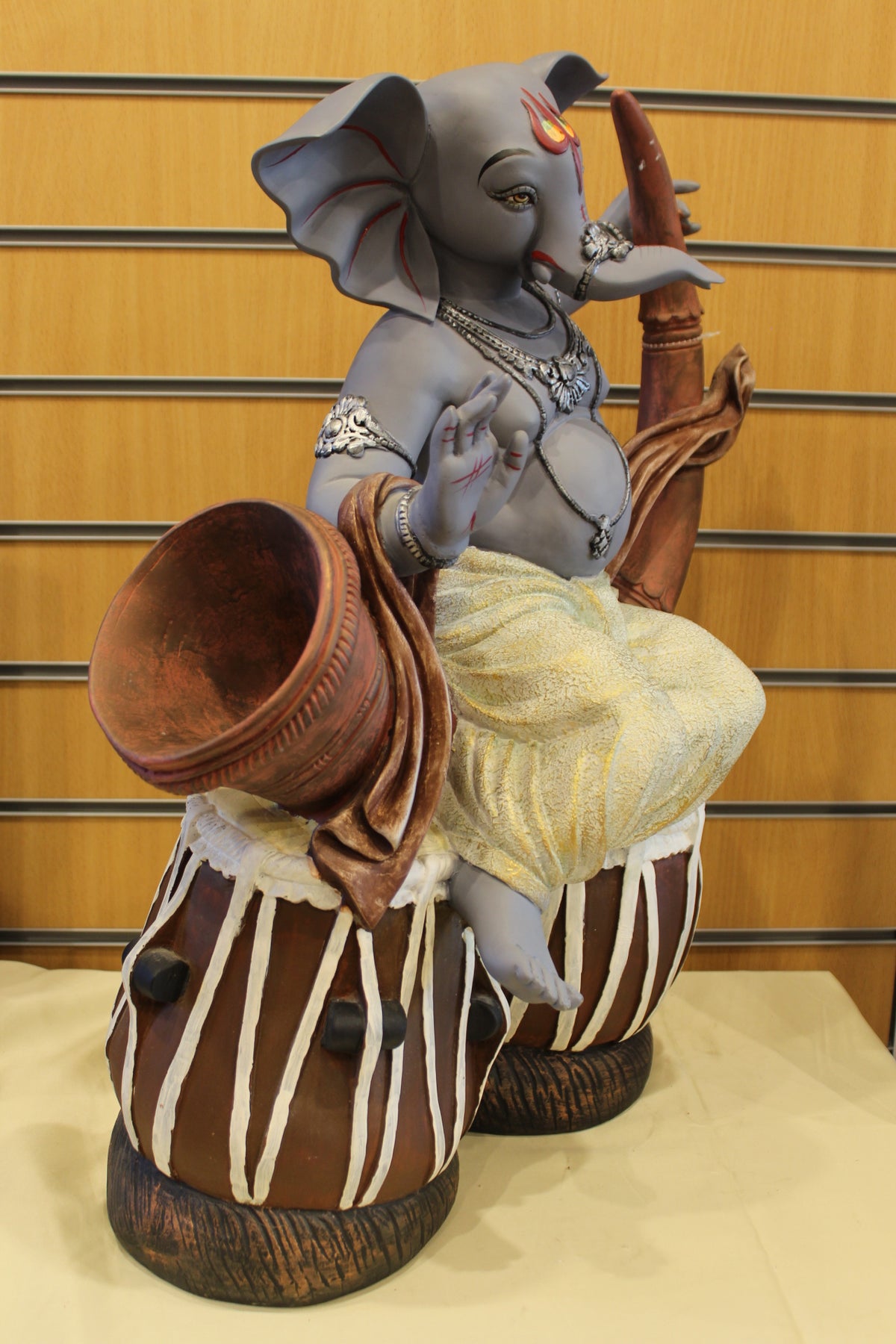 Ganesh Gift Statue – Musician on Tabla, Large, Resin/Fibre, 24 inch – left side view