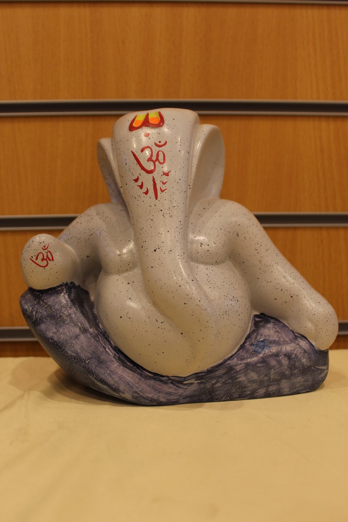 Ganesh Gift Statue – Modern White on Blue Stone, Resin/Fibre, 8 inch – front view