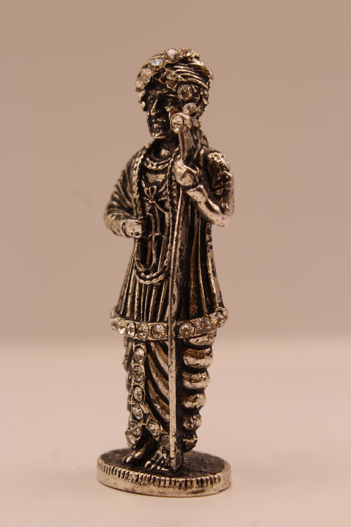 Jalaram Bapa Murti – Silver Finish Metal, 3 inch – right side view