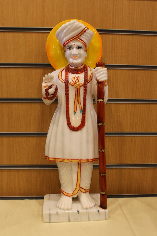 Resin Jalaram Bapa Statue – White with Red Mala, 21 inch – front view