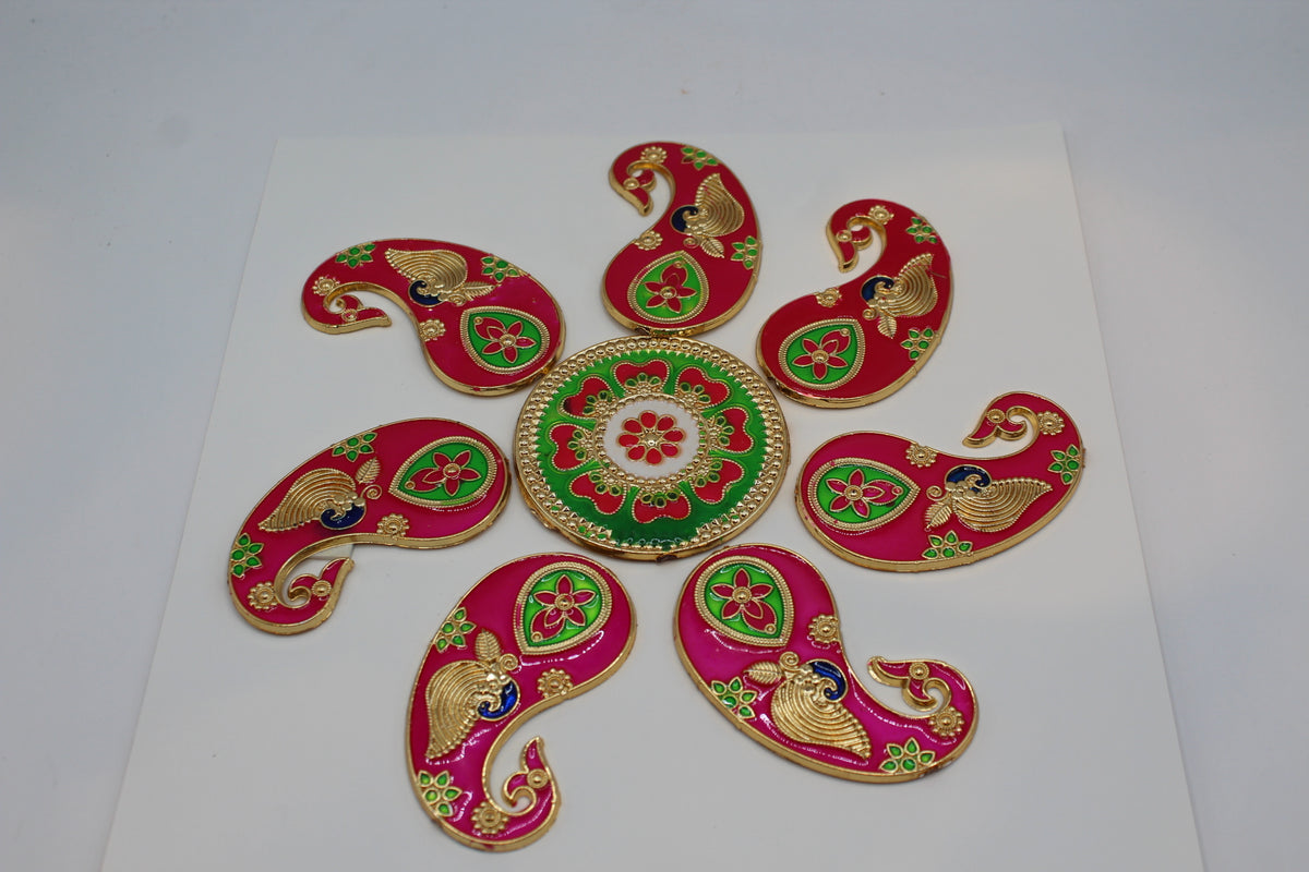 Rangoli stickers, pink and red paisley design – close-up