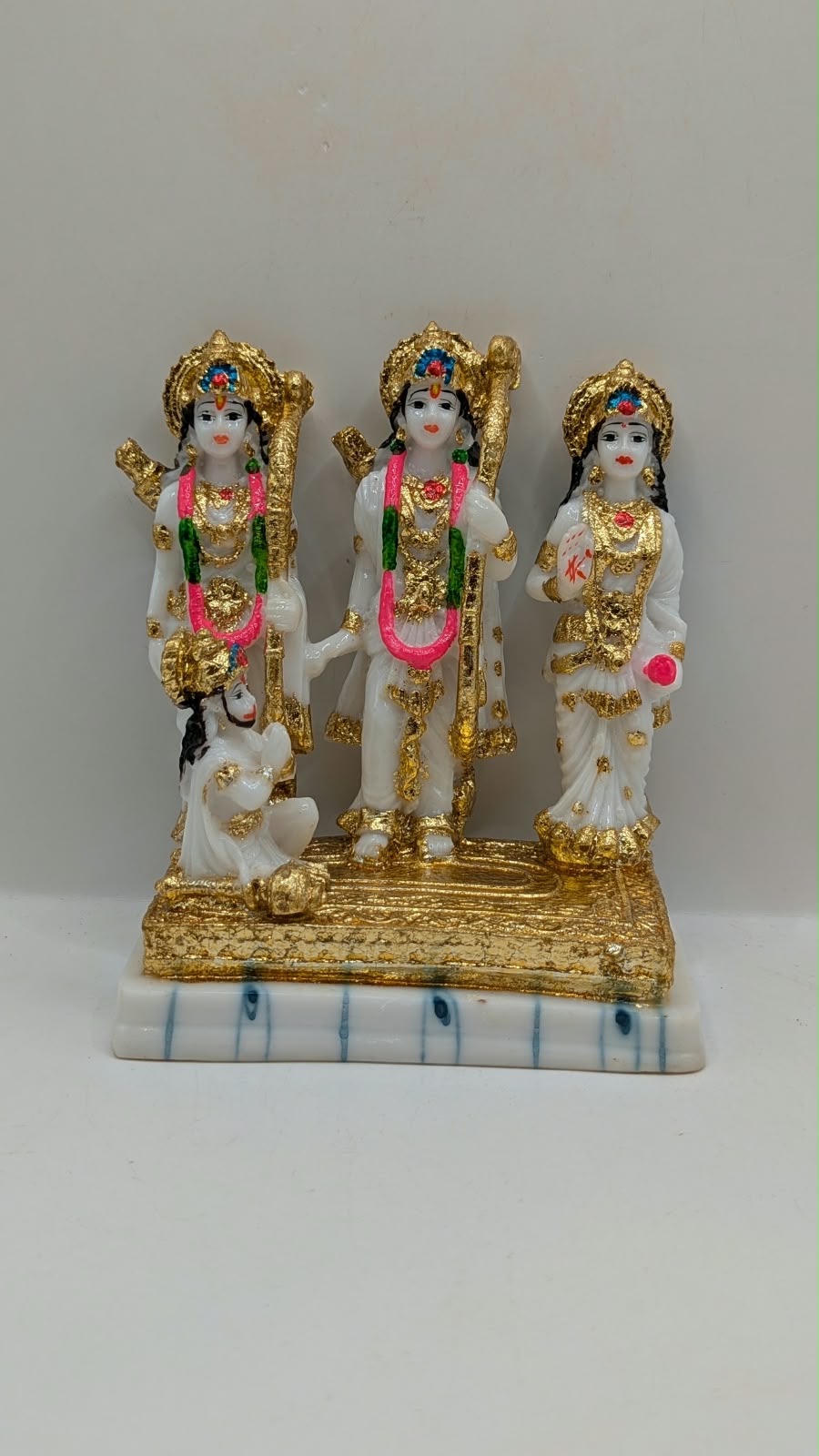 White and gold Ram Darbar statue, front view