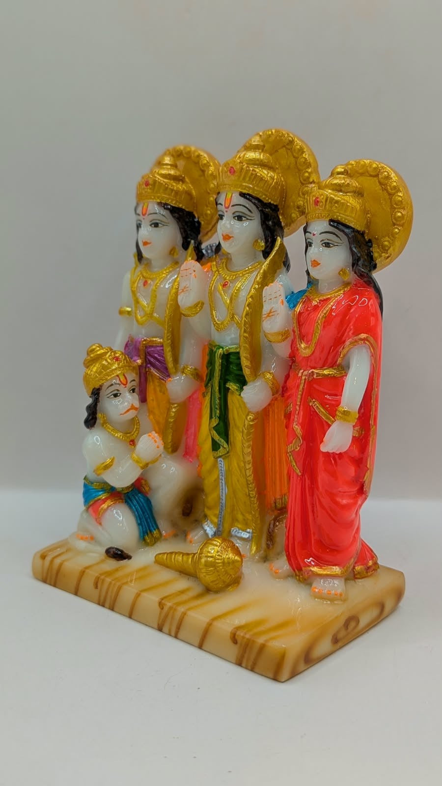 White and gold Ram Darbar resin statue, other side view