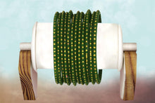 Load image into Gallery viewer, Indian Glass Bangles Set Dot Pattern Bollywood Style Wedding Favour