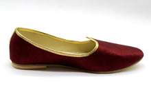 Load image into Gallery viewer, Mojri - Indian Mens shoes - Bollywood - Weddings - Fancy Dress - Mojari, Khossay