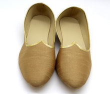 Load image into Gallery viewer, Mojri - Indian Mens shoes - Bollywood - Weddings - Fancy Dress - Mojari, Khossay